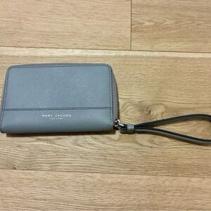 Marc Jacobs Slate Gray Saffiano Leather Zip Wristlet Wallet